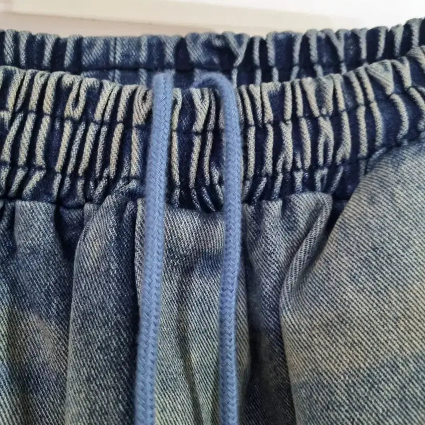 [BUNJANG] Unisex Bermuda Denim Shorts / 남여공용 봄. 여름. 버뮤다 청 7부부반바지.  새상품. 허리32까지