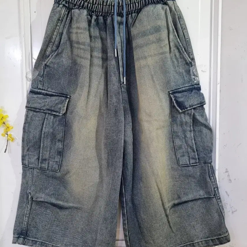 [BUNJANG] Unisex Bermuda Denim Shorts / 남여공용 봄. 여름. 버뮤다 청 7부부반바지.  새상품. 허리32까지