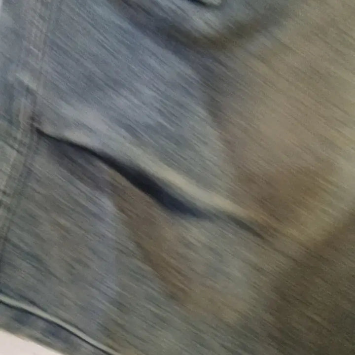 [BUNJANG] Unisex Bermuda Denim Shorts / 남여공용 봄. 여름. 버뮤다 청 7부부반바지.  새상품. 허리32까지