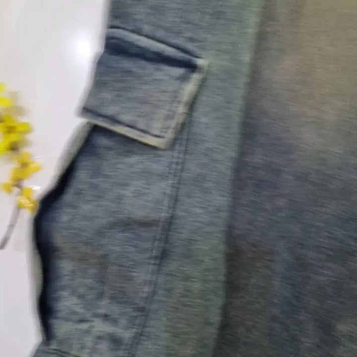 [BUNJANG] Unisex Bermuda Denim Shorts / 남여공용 봄. 여름. 버뮤다 청 7부부반바지.  새상품. 허리32까지