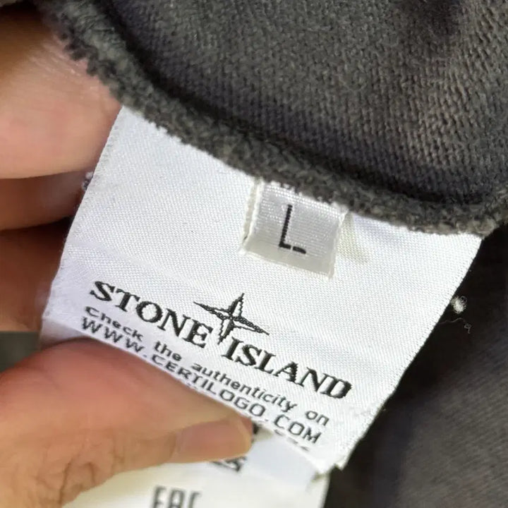 [BUNJANG] Stone Island Patch Charcoal Sweatshirt / [L] 스톤아일랜드 와펜 패치 맨투맨 차콜