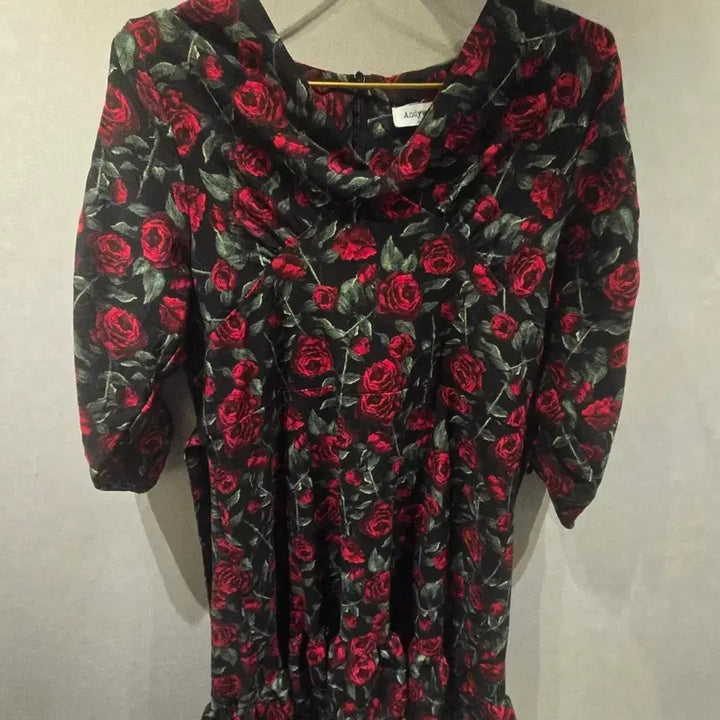 [BUNJANG] Rose Print Mini Dress / 장미꽃무늬 미니 원피스