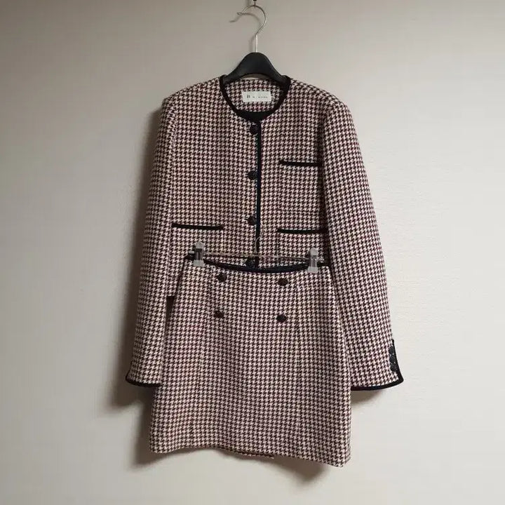 [BUNJANG] It Michaa Tweed Crop Jacket / 잇미샤 it michaa 크롭 트위드 자켓 55사이즈 정품