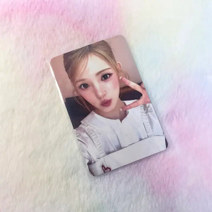 [SOLD OUT] 하츠투하츠 유하 루드 럭드 헬로라이브 2차 미공포 포카