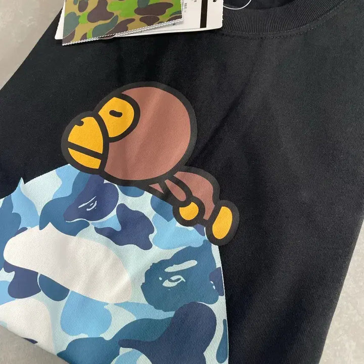 [SOLD OUT] 베이프 ABC 카모 마일로 온 빅 에이프 티셔츠 블랙 블루 M