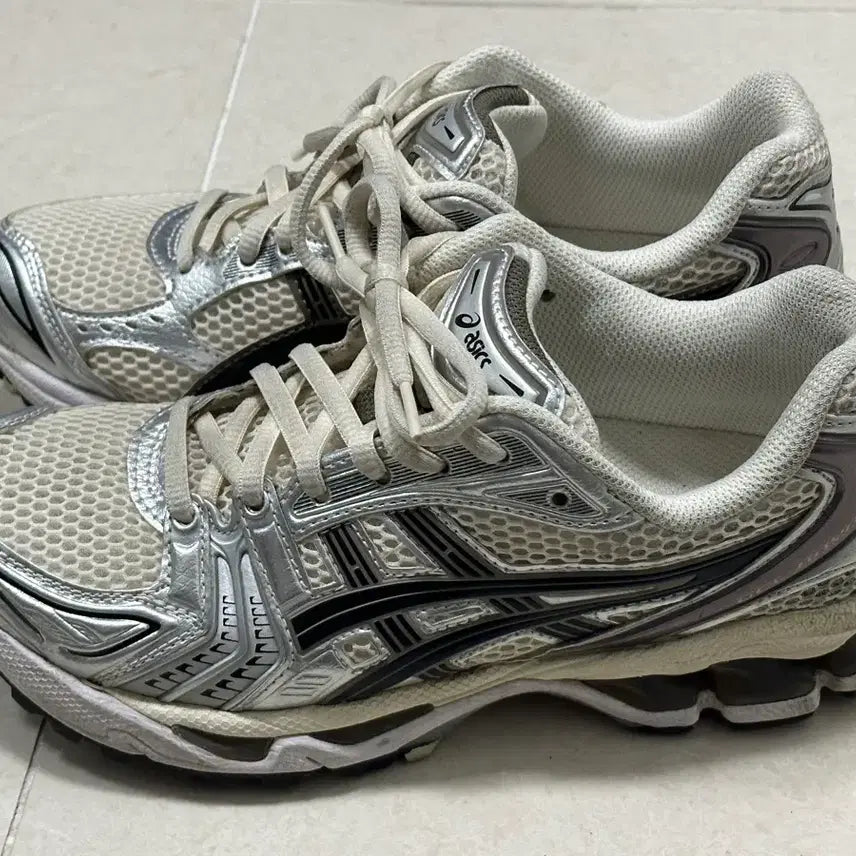 [BUNJANG] ASICS Gel-Kayano 14 Cream Black / [235] 아식스 젤카야노14 크림블랙