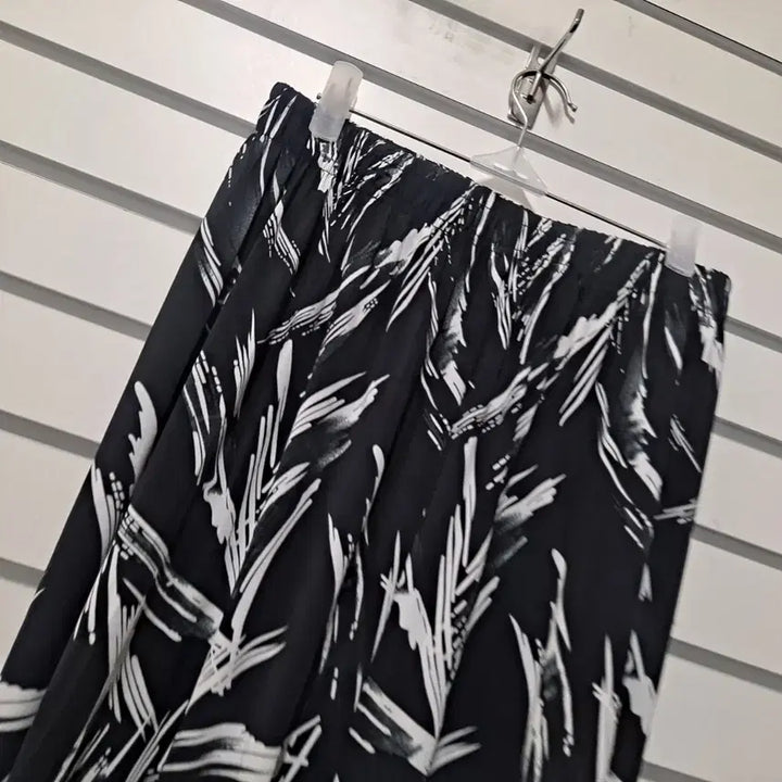 [BUNJANG] Black Pattern Women&