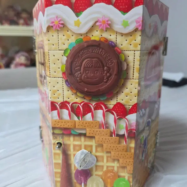 [BUNJANG] Pekochan House Music Box / 페코짱 하우스 인형의 집 오르골