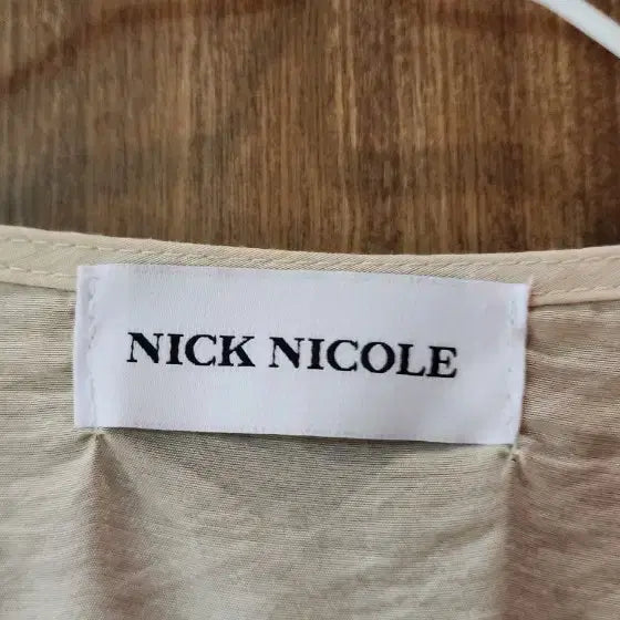 [BUNJANG] NICK NICOLE Wrap Blouse / 닉앤니콜 랩 블라우스 55-66