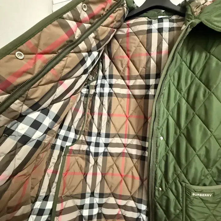 [BUNJANG] Burberry Quilted Long Jacket (L) / 버버리패딩 퀼팅롱자켓 L사이즈(77~)