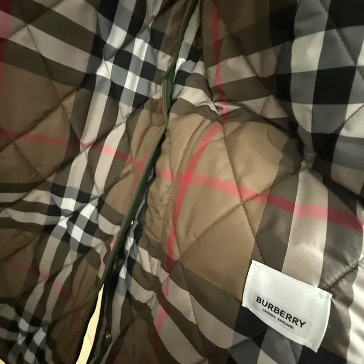 [BUNJANG] Burberry Quilted Long Jacket (L) / 버버리패딩 퀼팅롱자켓 L사이즈(77~)