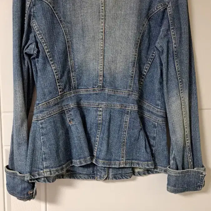 [SOLD OUT] 쉬즈미스 데님 자켓 페플럼 스타일55,66
