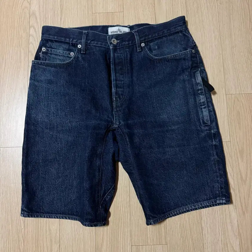 [BUNJANG] Stone Island Denim Shorts / 스톤아일랜드 데님 반바지