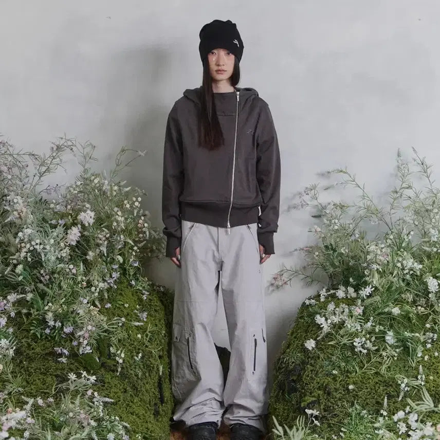 [BUNJANG] Songisongi Magnesium Side Zip Hoodie / 탄산마그네슘 송이송이 혼 아플리케 사이드 지퍼 후드집업