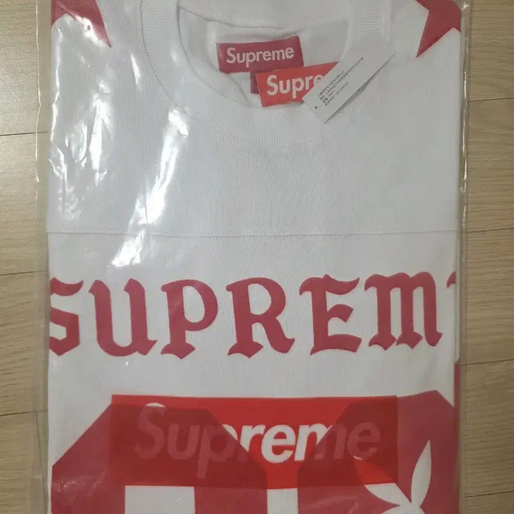 [BUNJANG] Supreme Playboy Long Sleeve Football Top White / 슈프림 x 플레이보이 롱슬리브 풋볼 탑 화이트