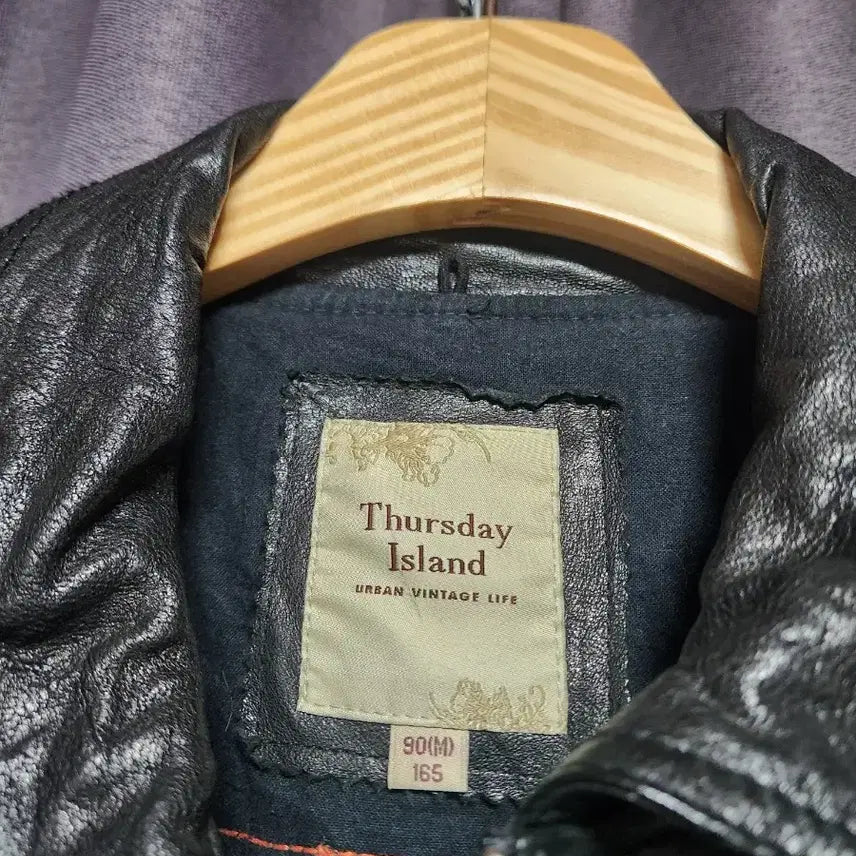 [BUNJANG] Thursday Island Leather Jacket / Thursday Island 블랙 가죽 자켓-55
