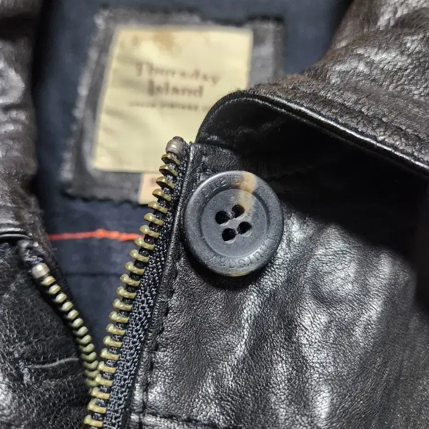 [BUNJANG] Thursday Island Leather Jacket / Thursday Island 블랙 가죽 자켓-55