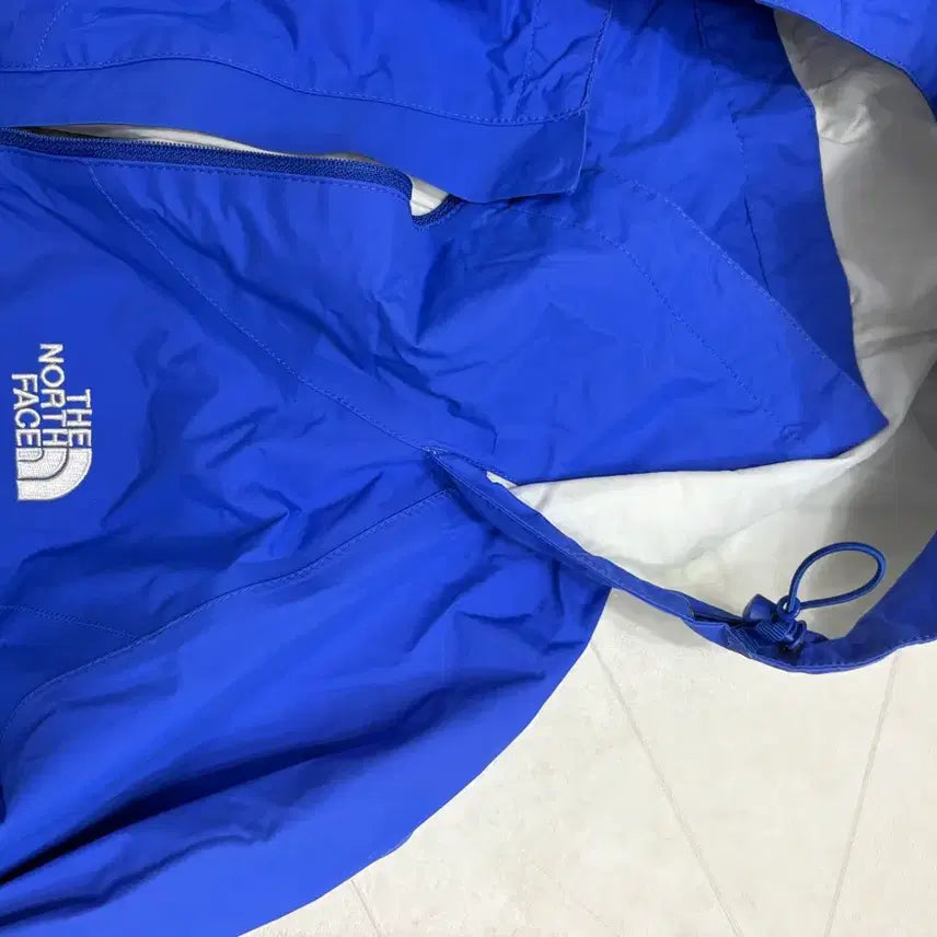 [BUNJANG] The North Face Blue Windbreaker Jacket / 노스페이스 파란색 바람막이