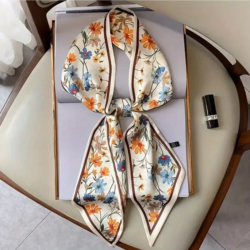 [SOLD OUT] 플라워 패턴 스카프(새상품)