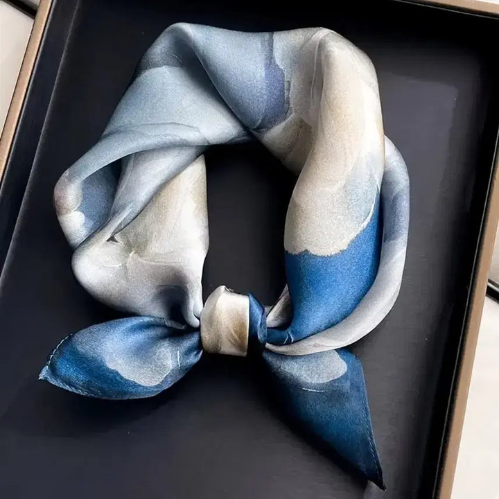 [BUNJANG] Blue Flower Pattern Scarf / 블루 플라워 패턴 스카프(새상품)