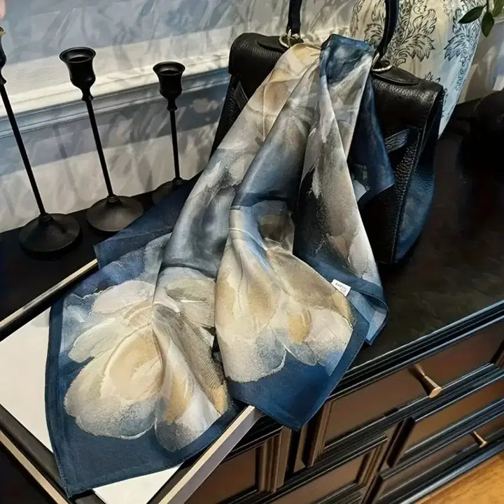 [BUNJANG] Blue Flower Pattern Scarf / 블루 플라워 패턴 스카프(새상품)