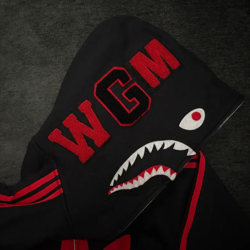 [BUNJANG] Adidas x BAPE Shark Hoodie / 아디다스 베이프 샤크 후드
