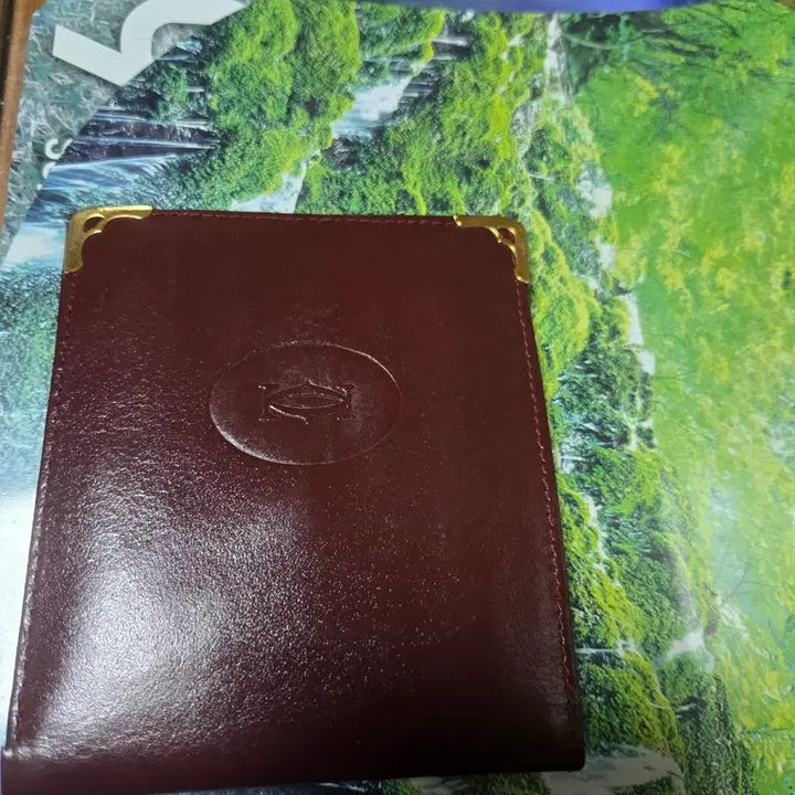 [BUNJANG] 신품급 까르띠에 보르도 카드지갑 금장 장식 / 신품급 까르띠에 보르도 카드지갑 금장 장식