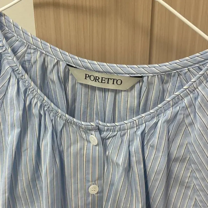 [BUNJANG] Foresto Shirring Blouse Blue Stripe / 포레토 셔링블라우스 블루스트라이프