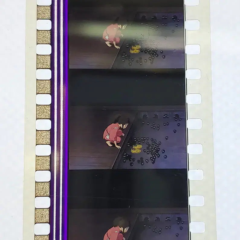 [BUNJANG] Studio Ghibli Spirited Away Film Cut Set / 센과 치히로의 행방불명 영화필름컷 6프레임 3매 (F-1)