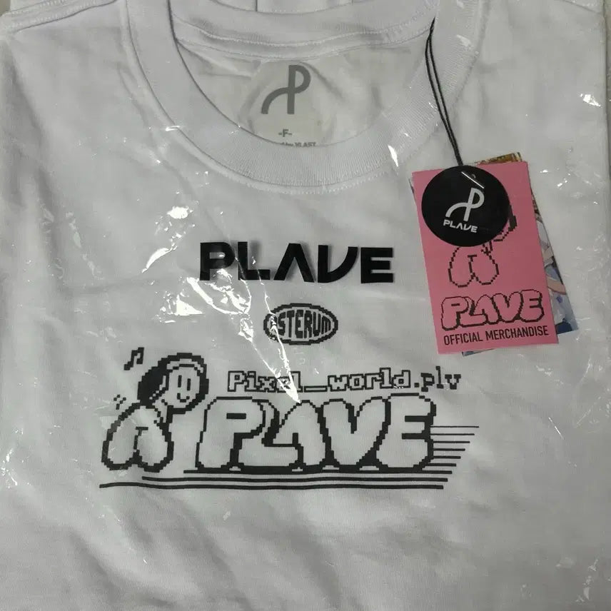 [BUNJANG] PLAVE Yejun Pixel World T-shirt / [미개봉] 플레이브 예준 픽셀월드 티셔츠