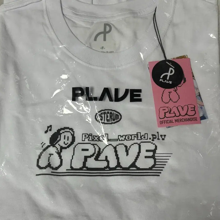 [BUNJANG] PLAVE Yejun Pixel World T-shirt / [미개봉] 플레이브 예준 픽셀월드 티셔츠