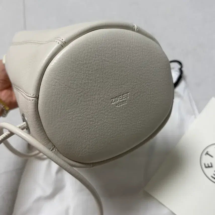 [BUNJANG] ZOET Ivory Slingback Tote Bag / 조에뜨 아이보리 슬링백 토트백