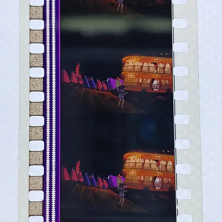 [BUNJANG] Studio Ghibli Spirited Away Film Cut Set / 센과 치히로의 행방불명 영화필름컷 6프레임 3매 (F-8)