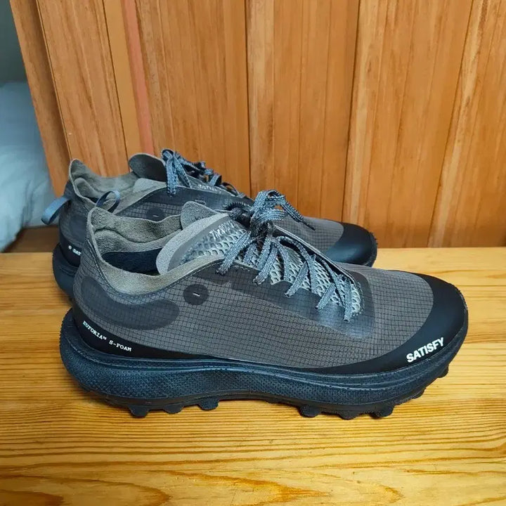 [BUNJANG] Satisfy Rocker Falcon US 9 Shoes / satisfy the rocker