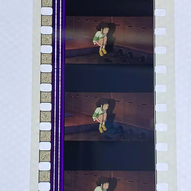 [BUNJANG] Studio Ghibli Spirited Away Film Cut Set / 센과 치히로의 행방불명 영화필름컷 6프레임 3매 (F-11)