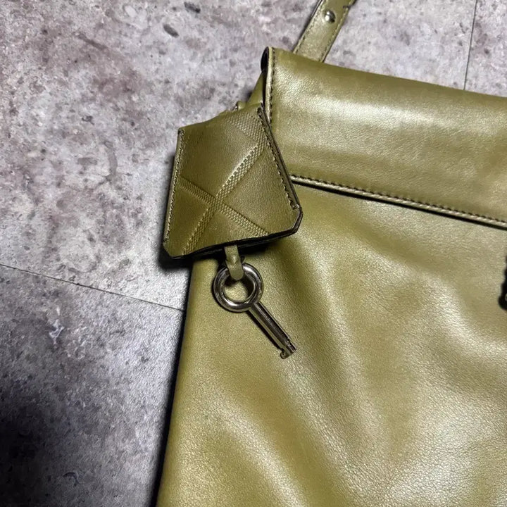 [BUNJANG] Burberry Shoulder Bag / 버버리 숄더백