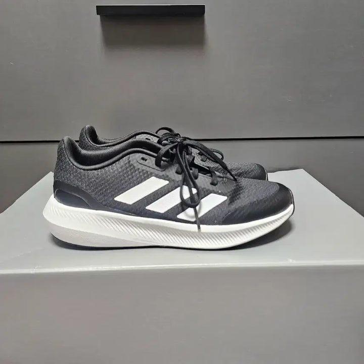 [BUNJANG] Adidas Runfalcon Black Running Shoes / 230아디다스 런팔콘  블랙 런닝화  -730
