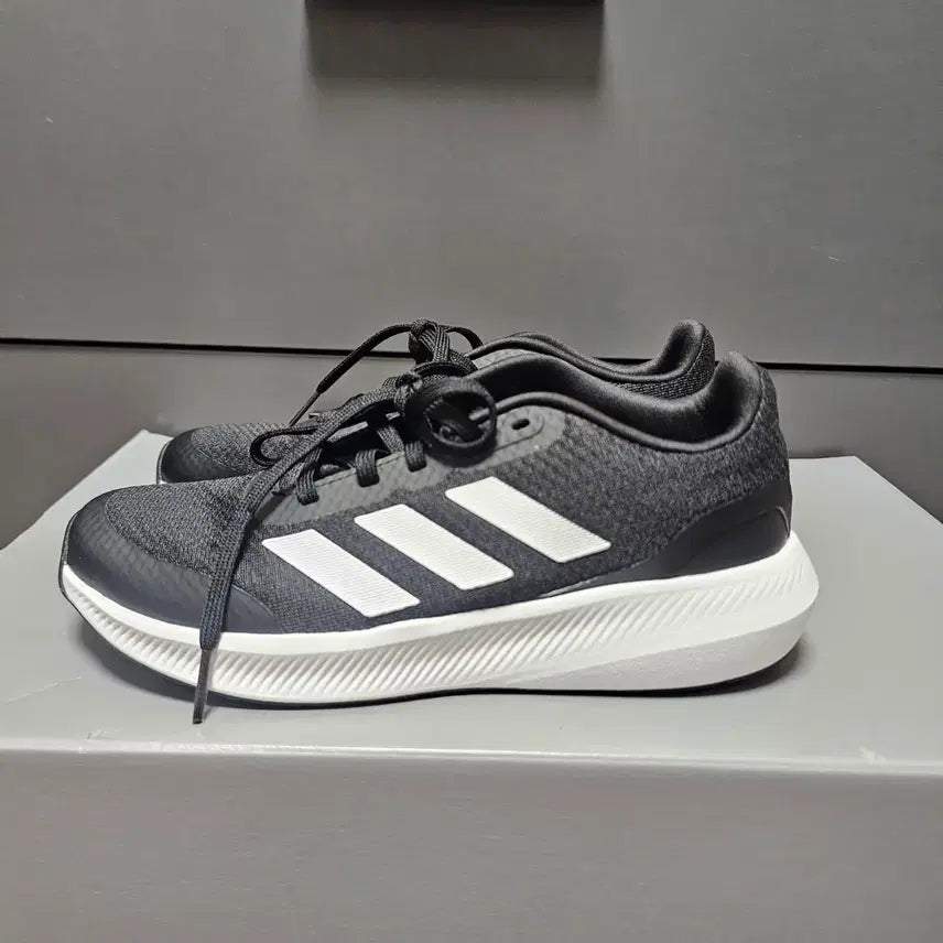[BUNJANG] Adidas Runfalcon Black Running Shoes / 230아디다스 런팔콘  블랙 런닝화  -730