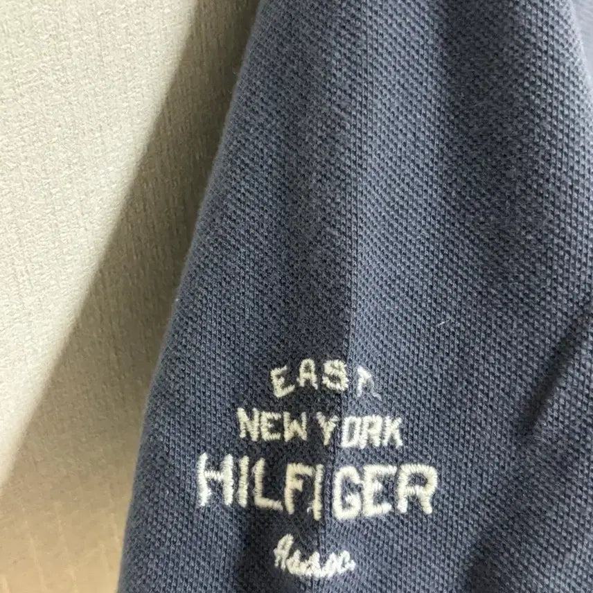 [SOLD OUT] 타미힐피거 USA 슬림핏 XL 네이비 반팔 카라티