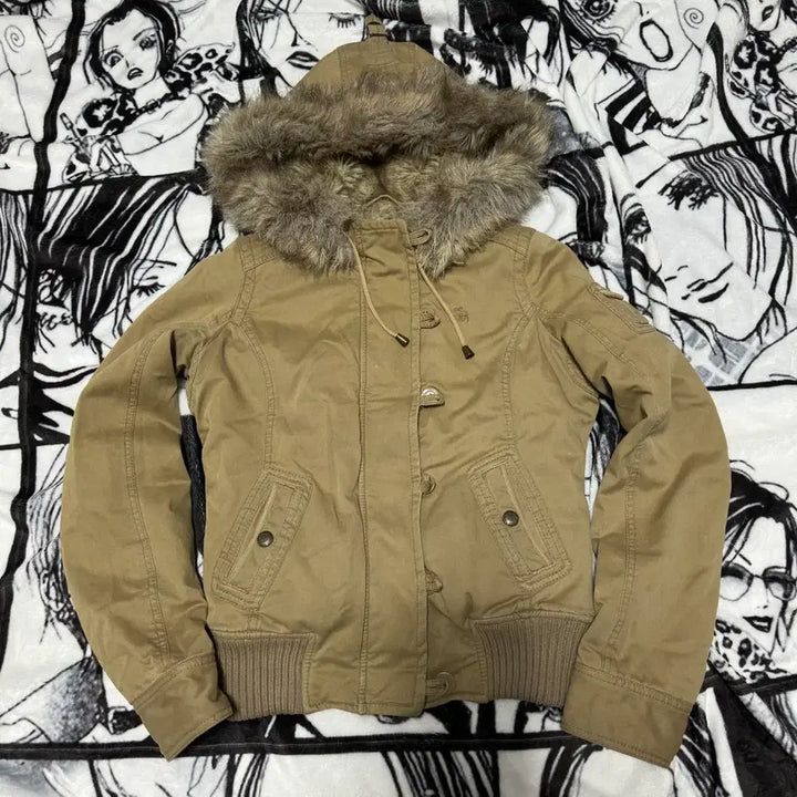 [SOLD OUT] 희귀매물)아베크롬비 울프죠 봄버 야상 자켓