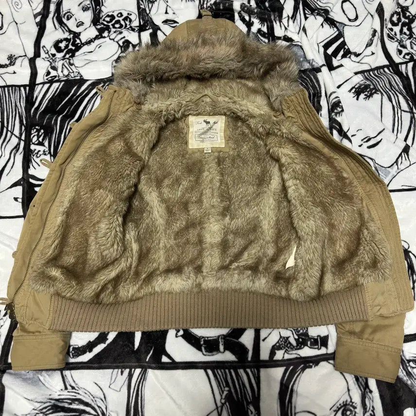 [SOLD OUT] 희귀매물)아베크롬비 울프죠 봄버 야상 자켓
