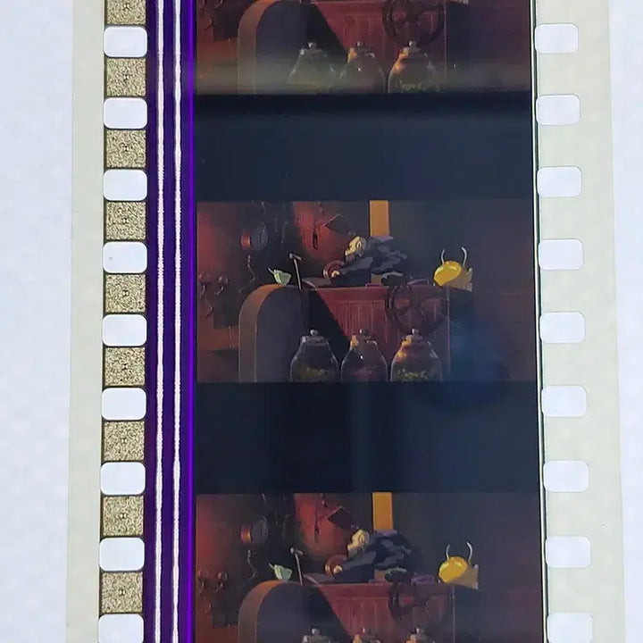 [BUNJANG] Studio Ghibli Spirited Away Film Cut 6-Frame Set / 센과 치히로의 행방불명 영화필름컷 6프레임 3매 (F-14)