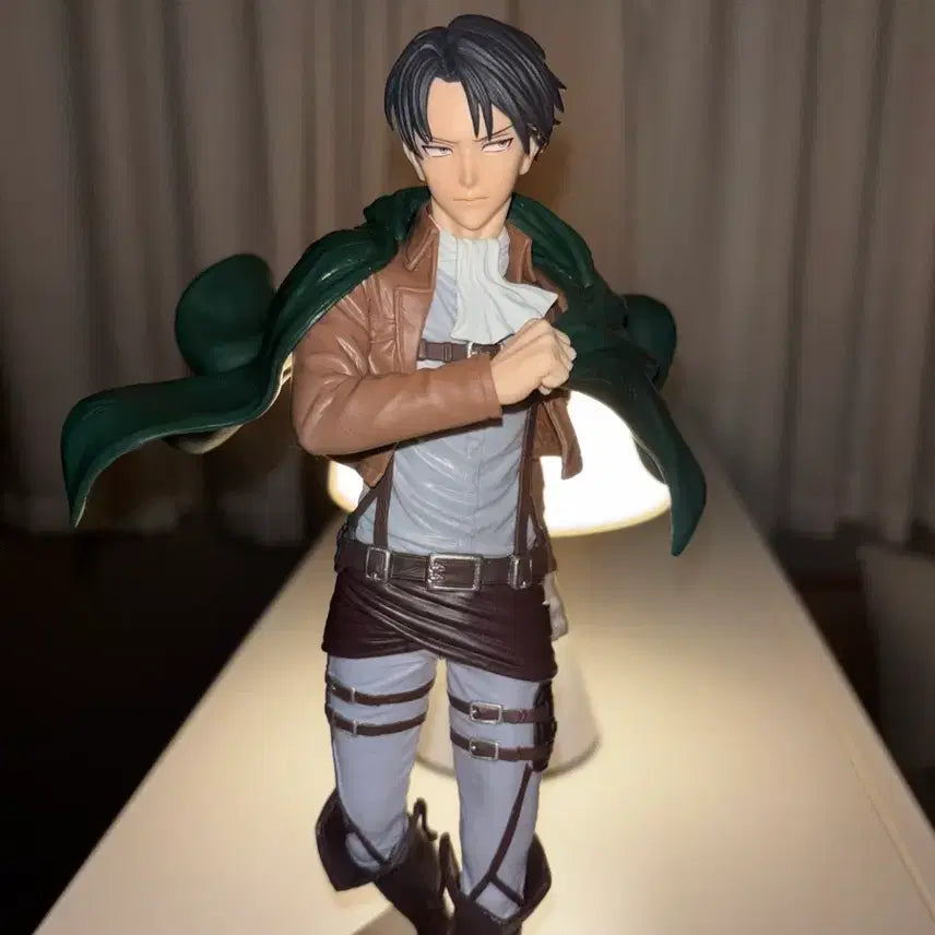 [BUNJANG] Attack on Titan Levi Grandista Figure / 진격의 거인 리바이 그란디스타 피규어