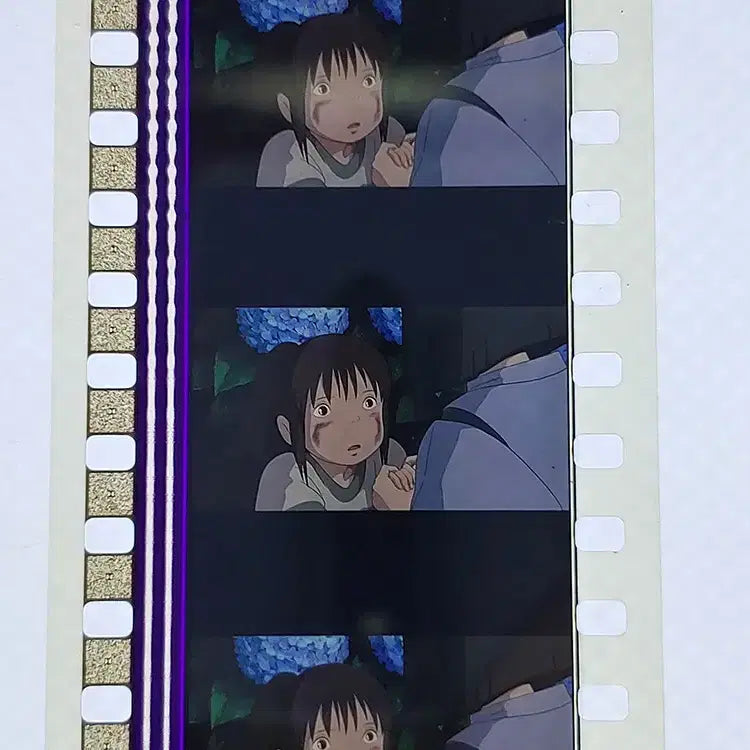 [BUNJANG] Studio Ghibli Spirited Away Film Cut Set / 센과 치히로의 행방불명 영화필름컷 6프레임 3매 (F-19)