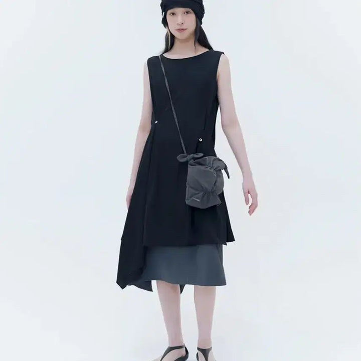 [BUNJANG] Miseki Seoul Sleeveless Dress / 미세키서울 슬리브리스 원피스