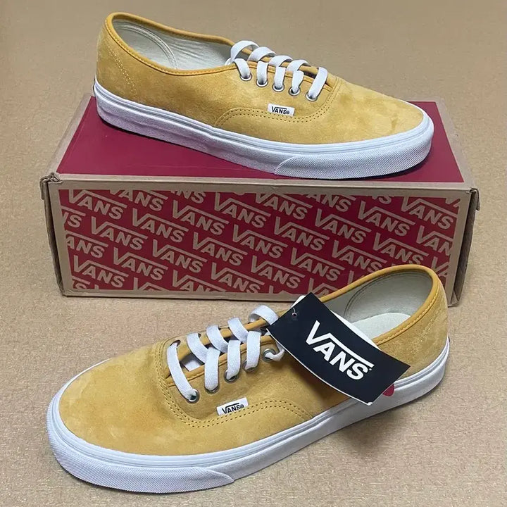 [BUNJANG] Vans Authentic Pig Suede Mango Mojito Sneakers / (280) 반스 어센틱 피그 스웨이드 망고 모히토