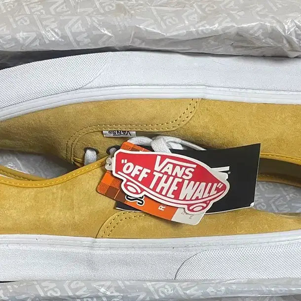 [BUNJANG] Vans Authentic Pig Suede Mango Mojito Sneakers / (280) 반스 어센틱 피그 스웨이드 망고 모히토