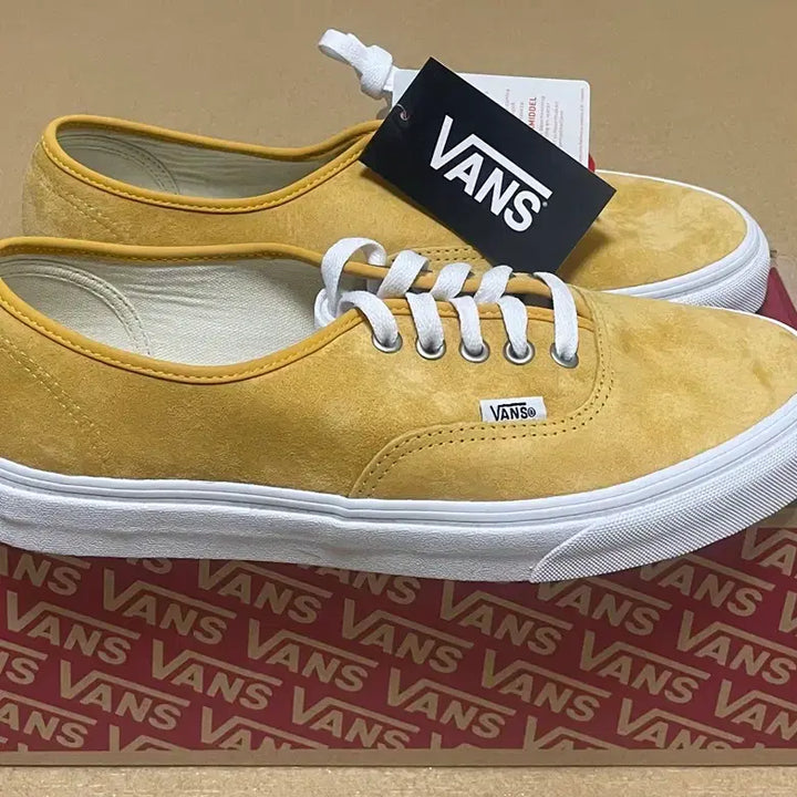 [BUNJANG] Vans Authentic Pig Suede Mango Mojito Sneakers / (280) 반스 어센틱 피그 스웨이드 망고 모히토