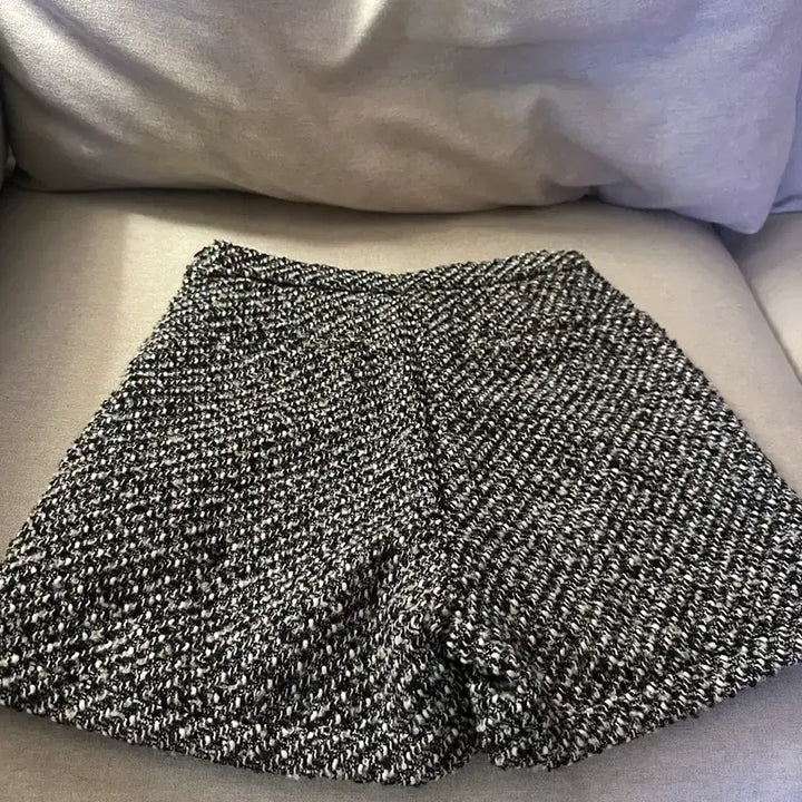 [BUNJANG] Letre Frommoon Tweed Shorts / 레떼프롬문 트위드 반바지