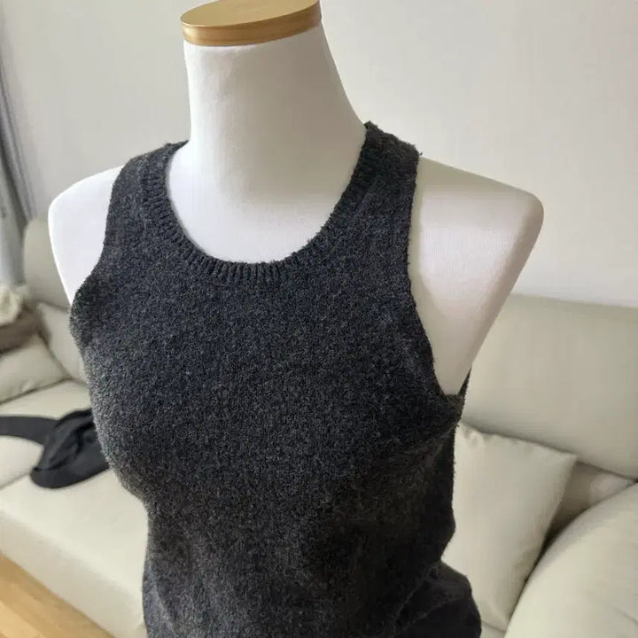 [BUNJANG] H&amp;M Off-Shoulder Knit Top Set / [2회착용]H&amp;M오프숄더니트 나시세트(원가 49,900)